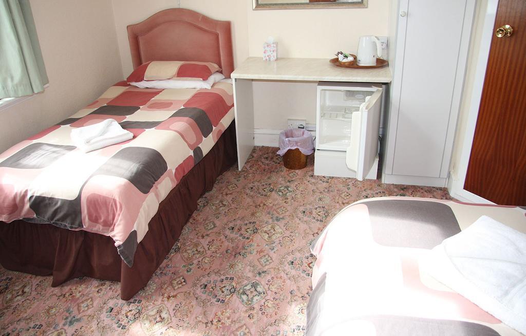 Dove Court Mini Lodge Almondsbury Buitenkant foto